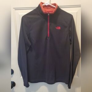 The North Face Women's Black/Pink Quarter-Zip Fleece